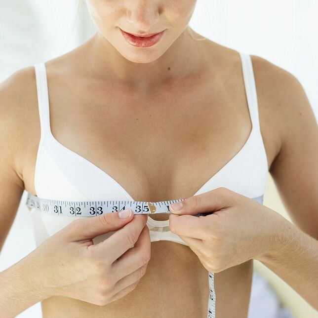 Mesurer la taille des seins après une augmentation mammaire